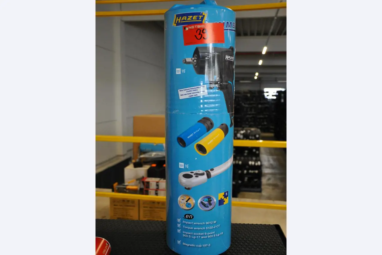Machines, tools, merchandise / workshop equipment of the automobile sector / <br>tyre service-4